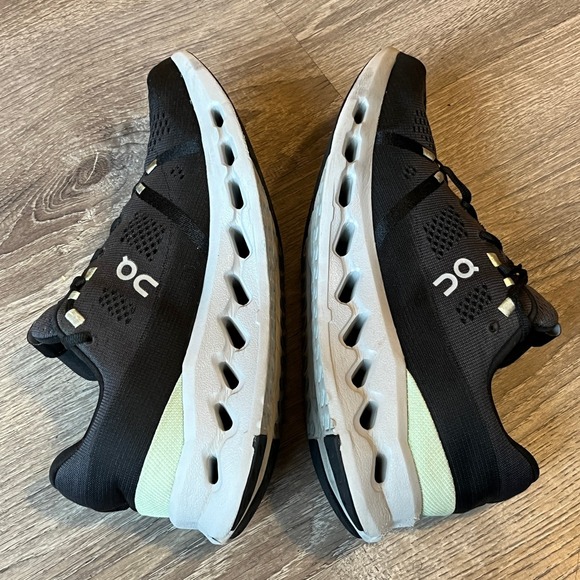 ON Running CloudSurfer Road Running Shoes Iron Glacier Womens 9 UK 7 EU 40.5 - Picture 4 of 10